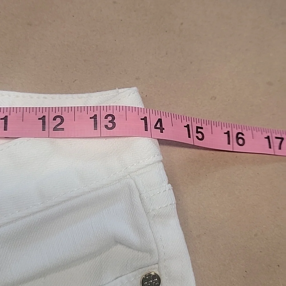Tory Burch Size 26 White Super Skinny Jeans, Excellent Used Like New Condition